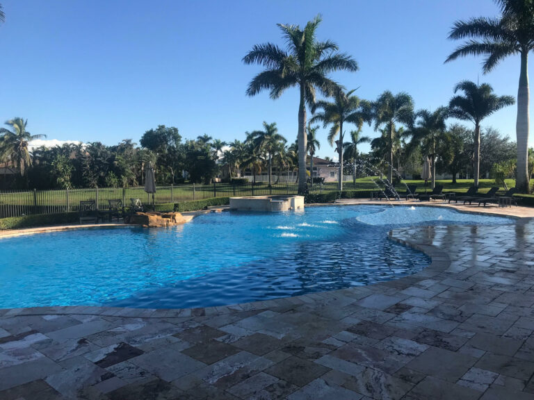 pool-cleaning