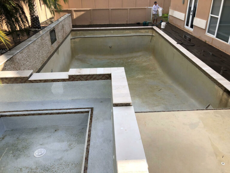 pool-before-cleaning